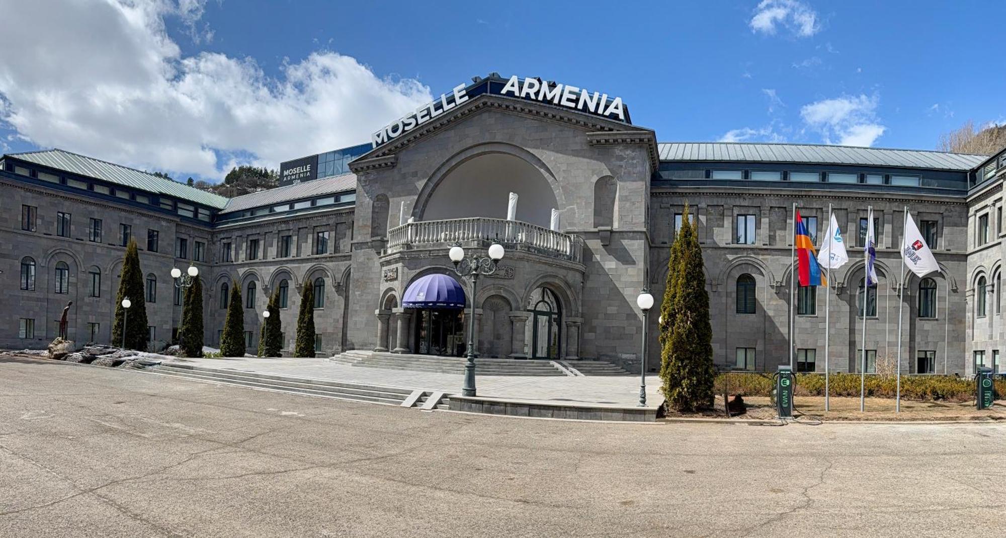 Armenia Hotel Jermuk Eksteriør billede
